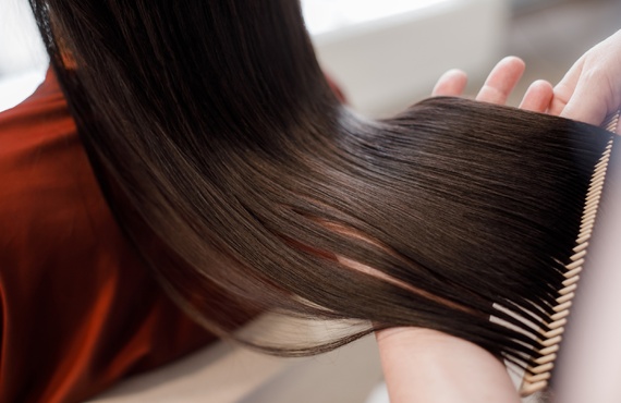 トリートメントの施術 | 愛知県知多市の美容室ならme.Hair&Scalp
